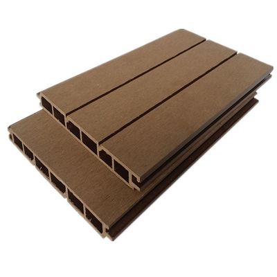 Dövülebilirlik Anti Rot WPC Duvar Paneli 146 X 22mm Ahşap Plastik Kompozit Duvar Kaplaması